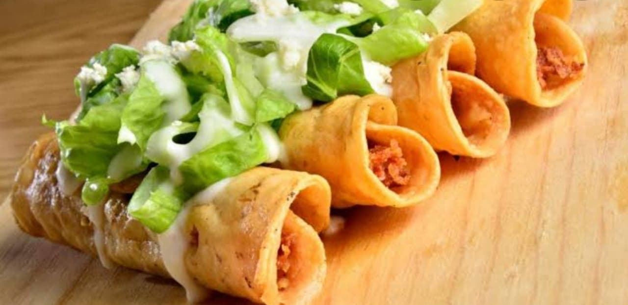 TACOS DORADOS DE QUESO