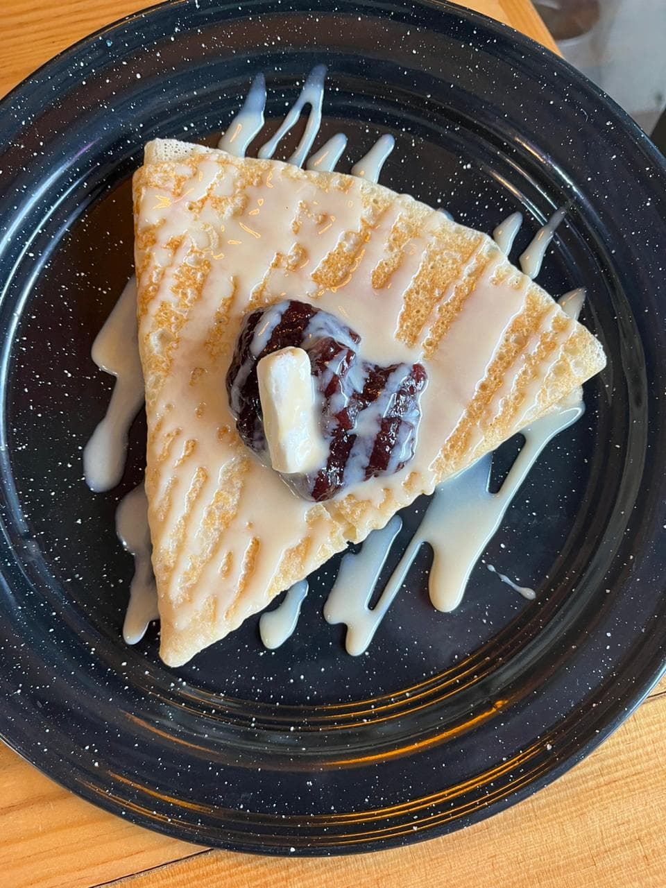 Crepa Mermelada de Zarzamora con Queso