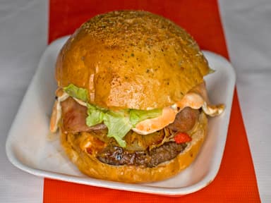 HAMBURGUESA HAWAIANA