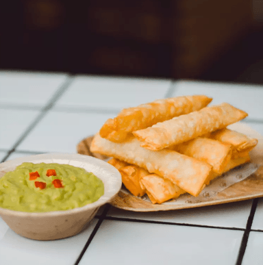 Tequeños con queso 10 Unidades