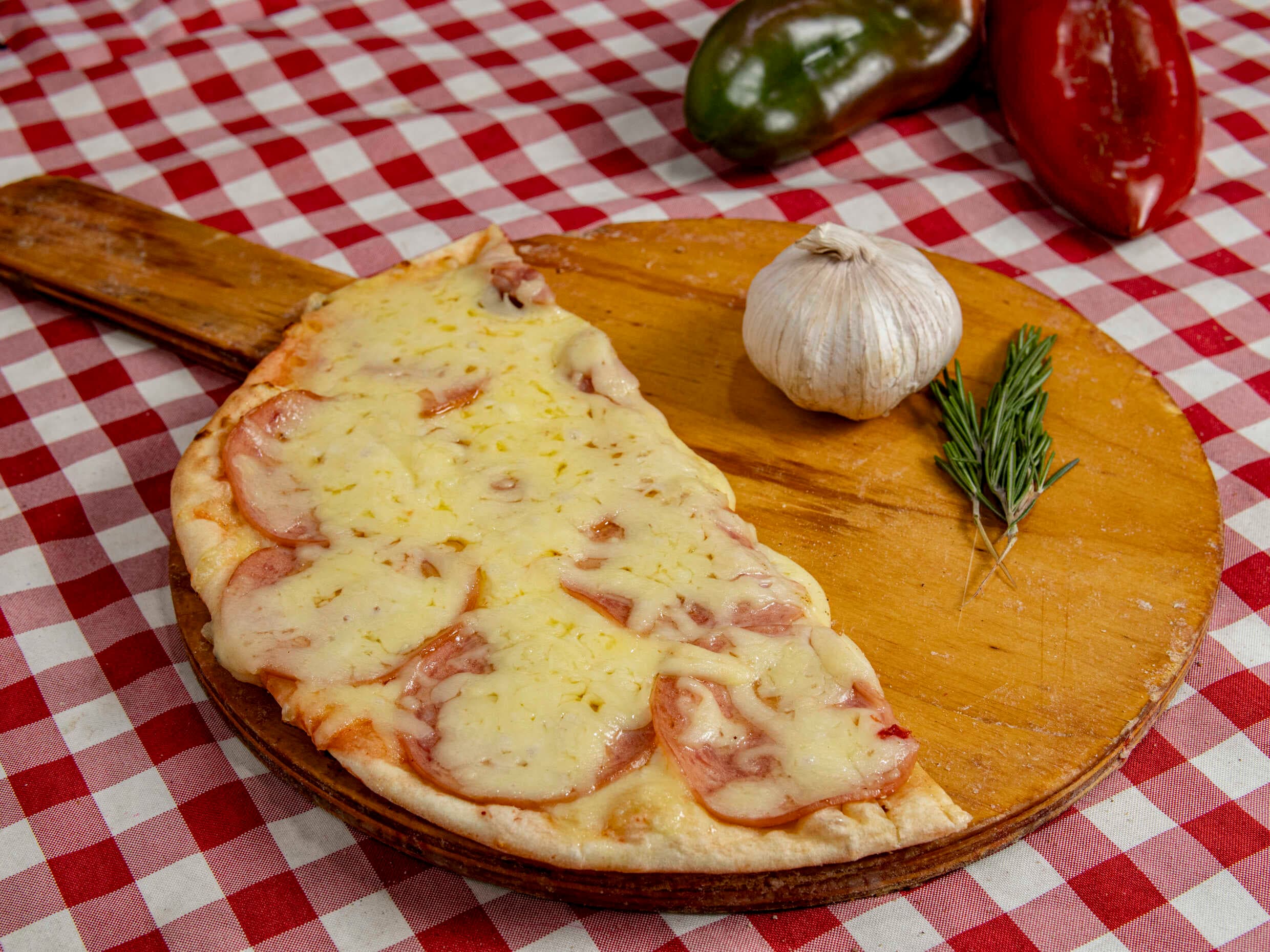 Pizza Salami Porción