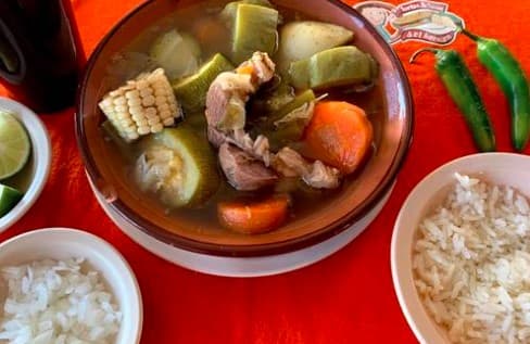 Caldo de Res