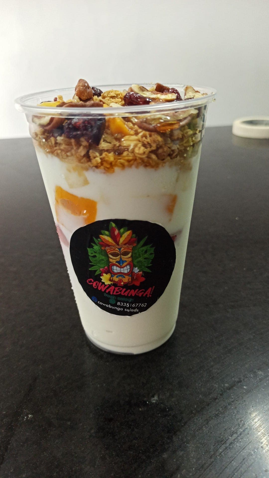 Yogurth con frutas.