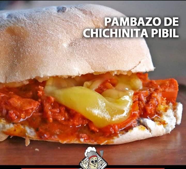 Pambazo de Cochinita