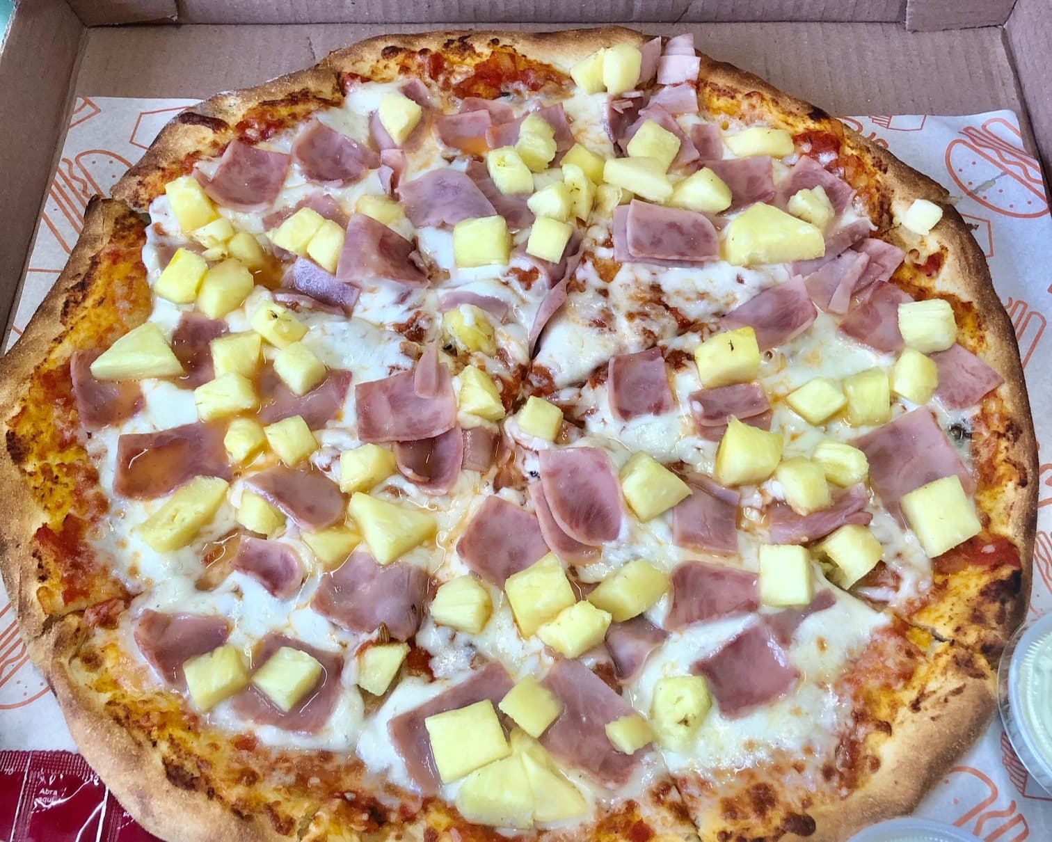 Pizza Hawaiana