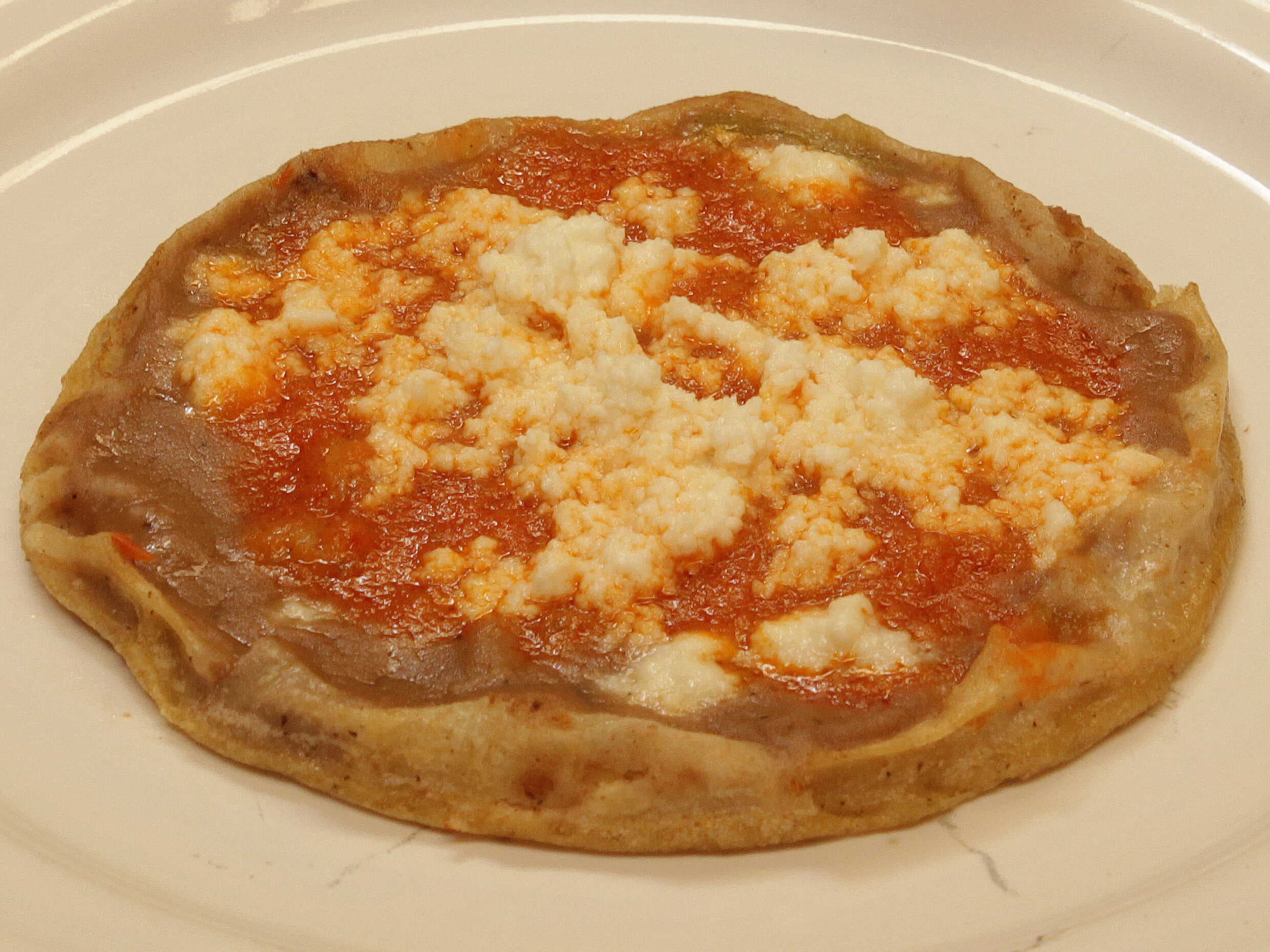 Combo (1 Memelita + Huarache + Agua de Sabor)