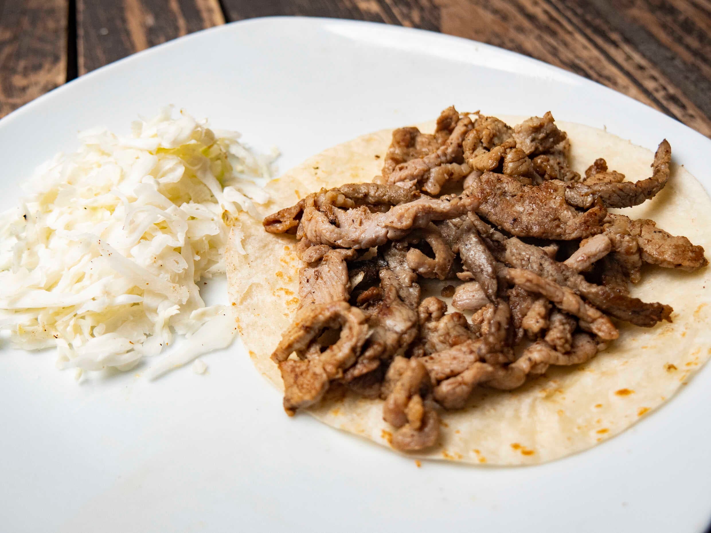 Taco de Harina de Res