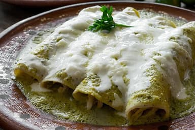 Enchiladas Rojas con Huevo
