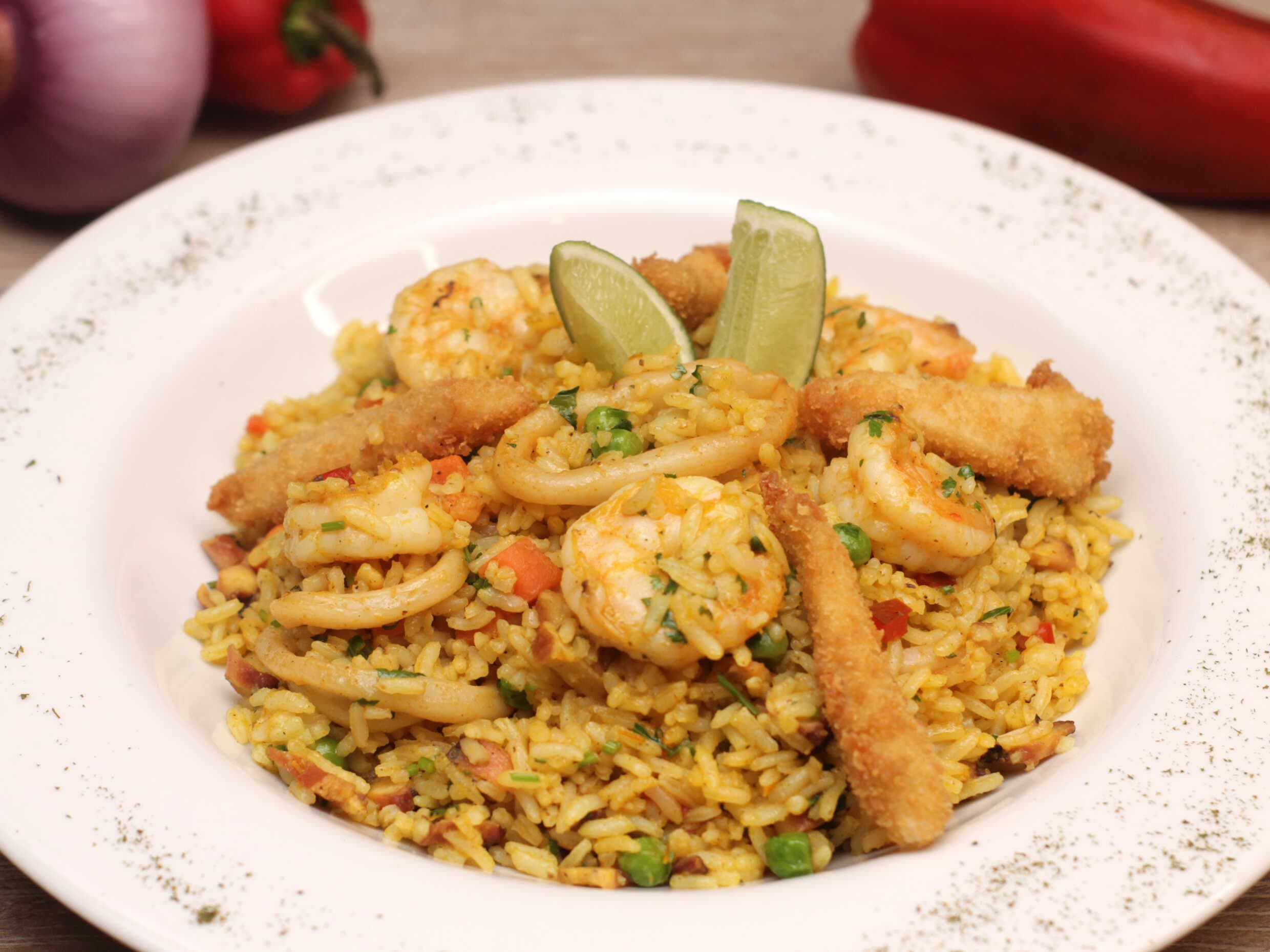 Arroz con Mariscos al Estilo Peruano