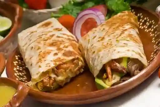 Burrita Asada, Pastor