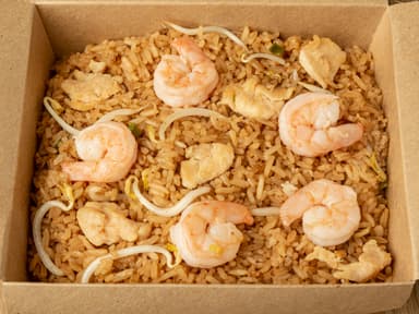 Chow Fan Camarón y Pollo