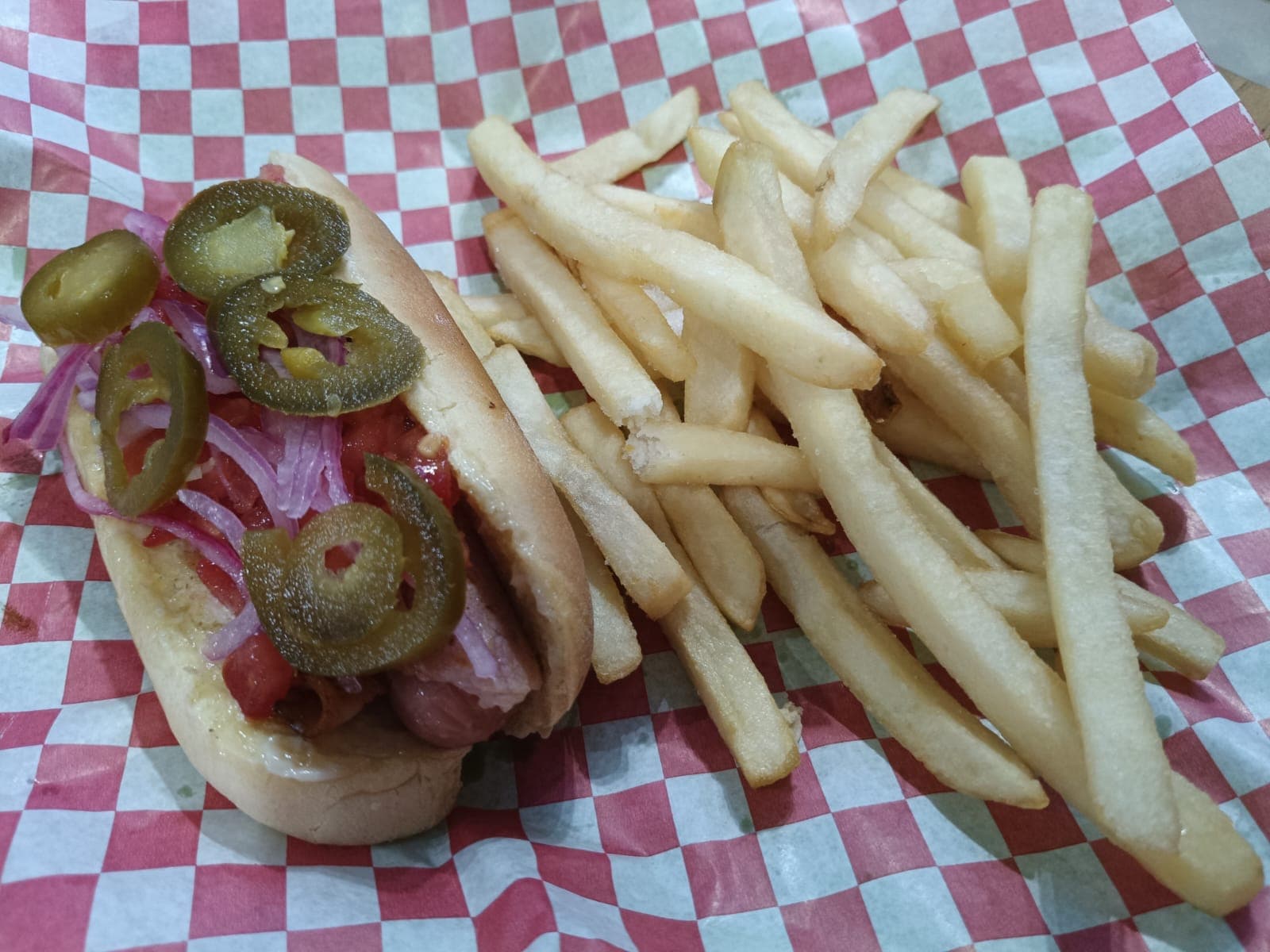 Combo Hot Dog Mega + Papas + Refresco