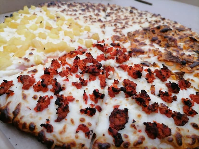 Roobin Pizza Delta