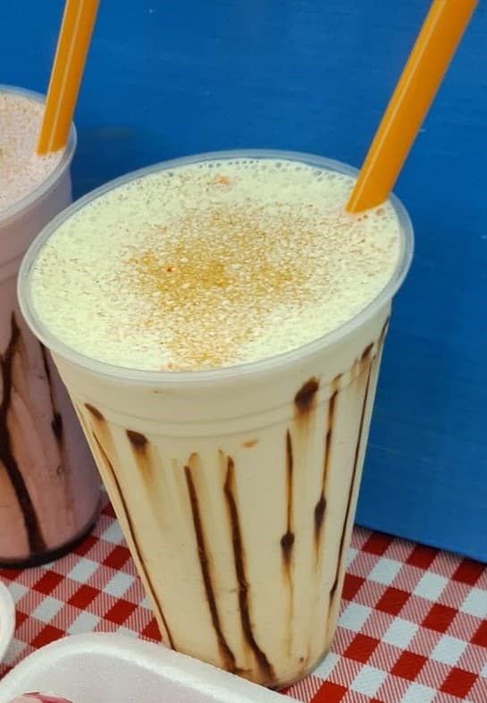 COMBO (1 WAFFLE LECHERA/OREO Y 1 E. VAINILLA)