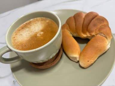 Combo Americano + Coissant