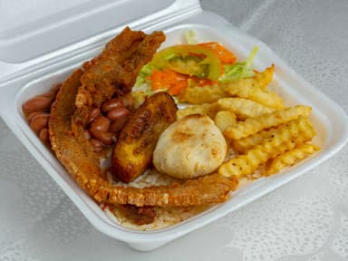 Menú Ejecutivo Chicharrón.