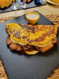 Arepa Asado Negro