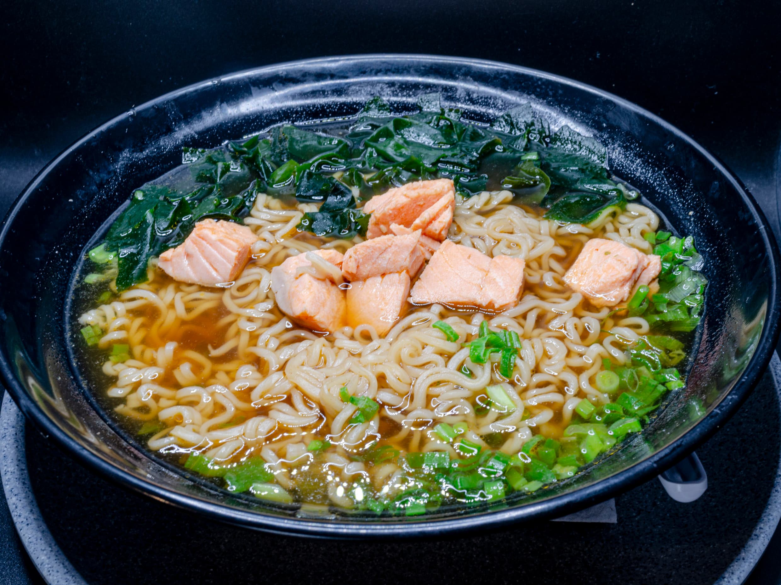 Sopa Ramen de Salmón