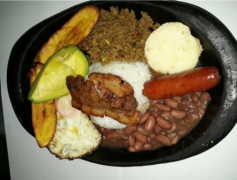 Bandeja Paisa