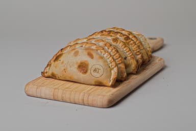 4 Empanadas a Precio Especial