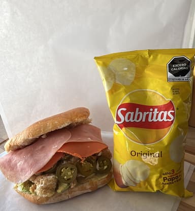 Lonche Aguacatoso 2 Carnes Frías y Papas
