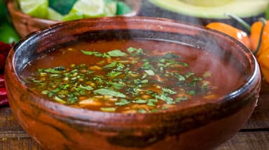 Consomé con Carne Aproximadamente 10 oz