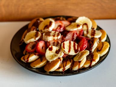 25 Mini Hot Cakes fresa y platano