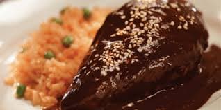 Mole Rojo con Pollo