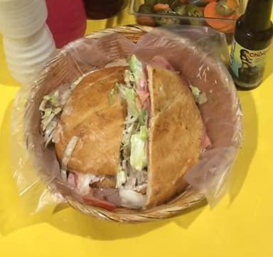 Torta de Pierna Horneada Rebanada Chica