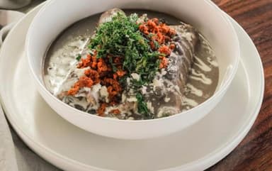 Huevos Del Puerto