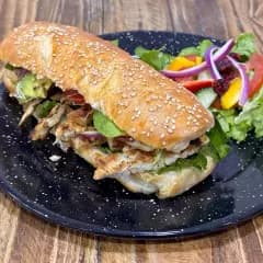 BAGUETTE CON POLLO