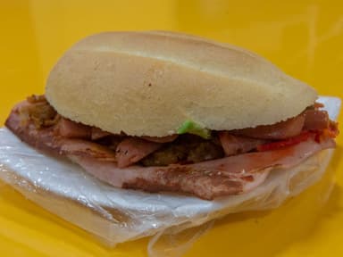 Torta hawaiana
