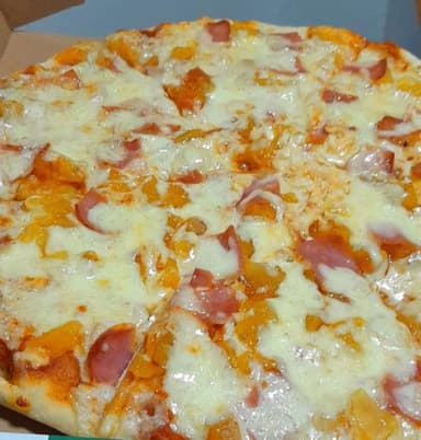 Pizza Hawaiana Mediana 8 Porciones