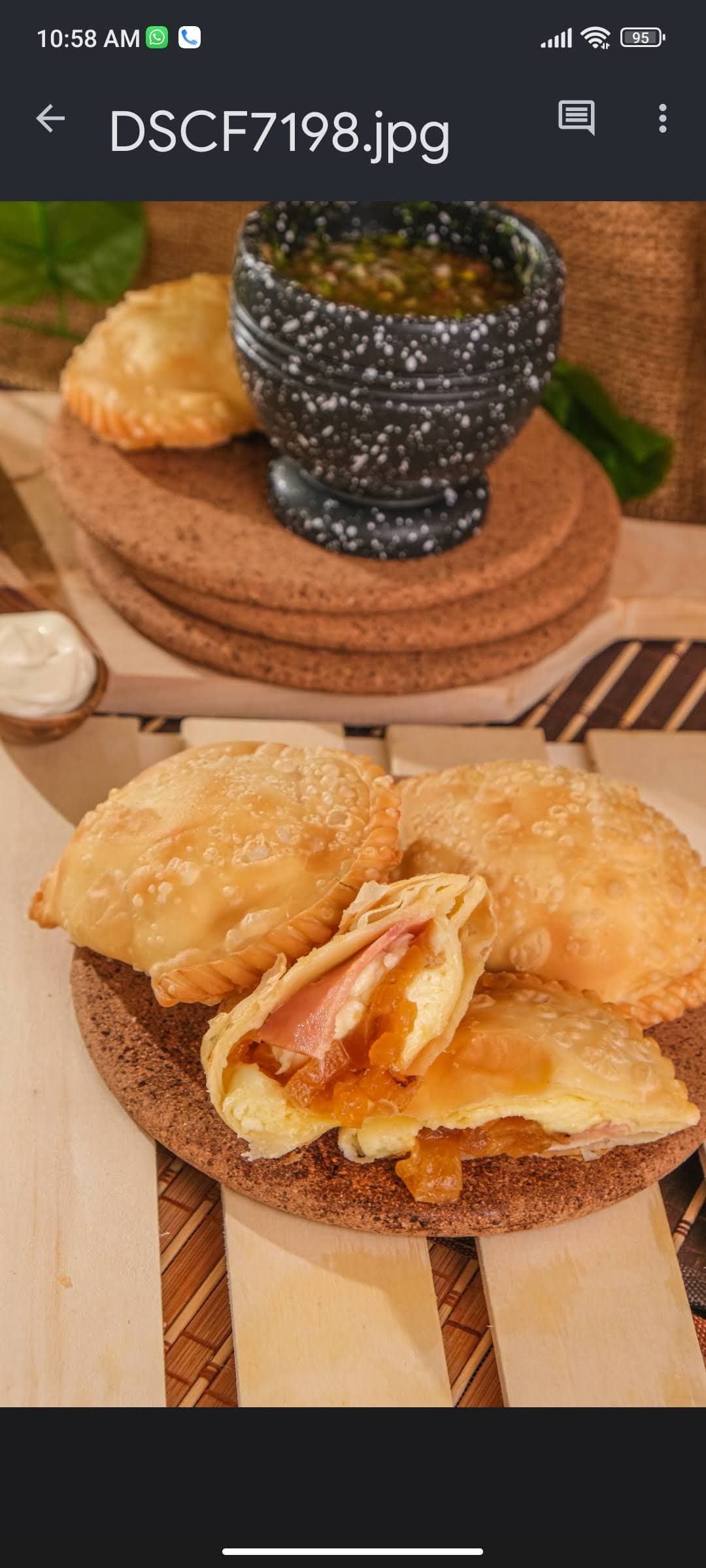 Empanada Suiza