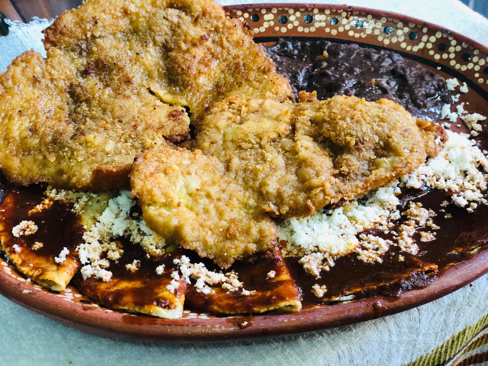 Enchiladas rojas de chile morita