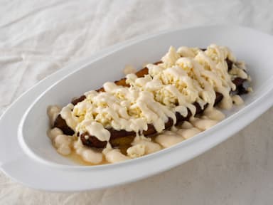 Plátano maduro con queso y natilla
