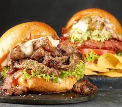 Hamburguesa Trifásica + Papas a la Francesa