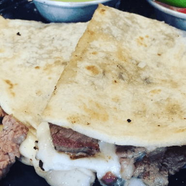 Montado de Carne Asada