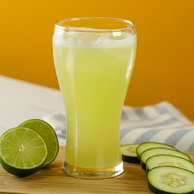 Agua de Pepino con Limon