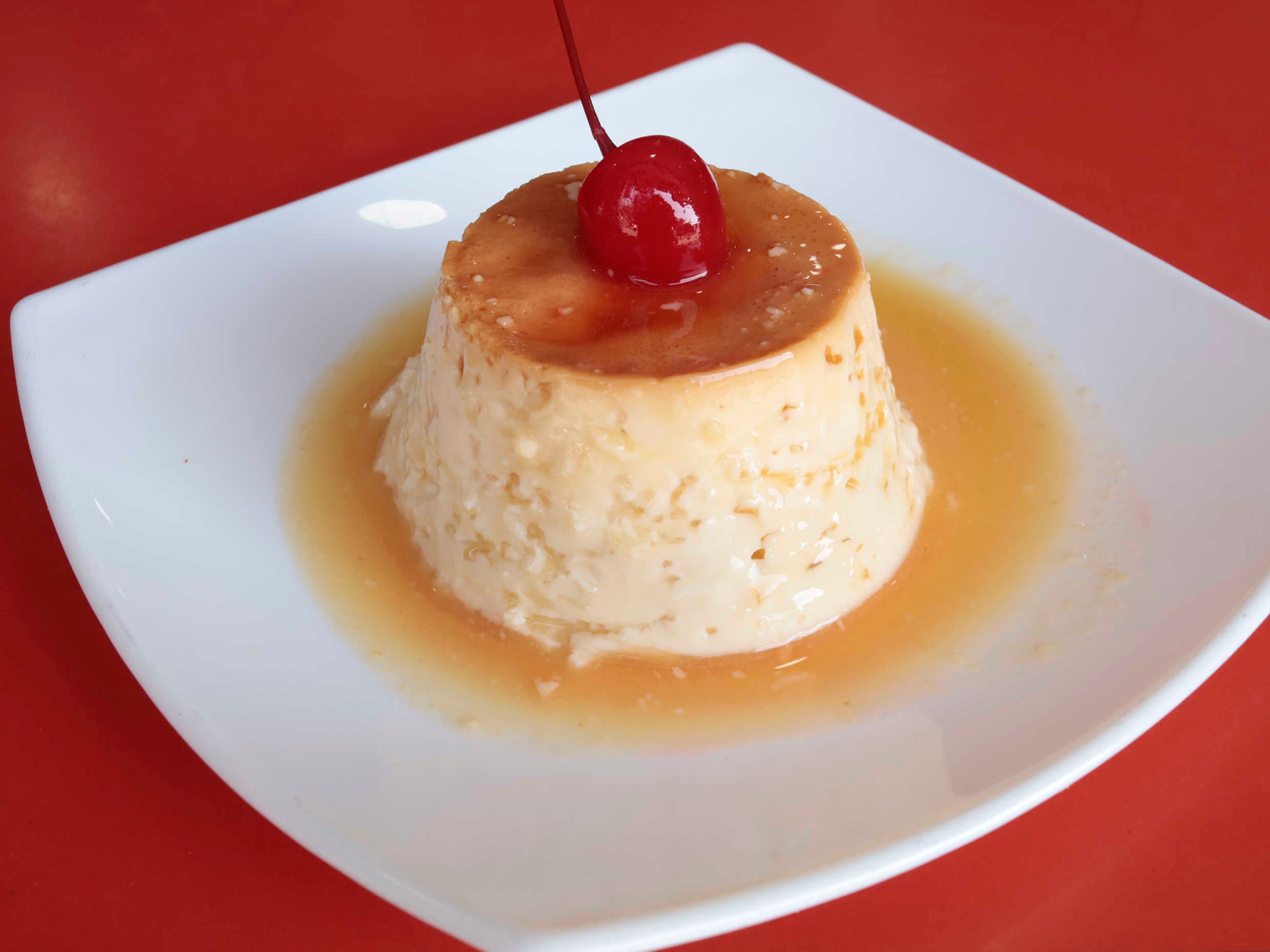 Flan Napolitano