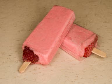 Paletas de Crema Fresa