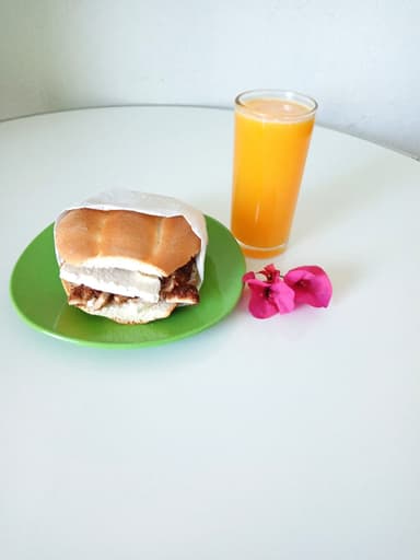 Torta Con Quesillo