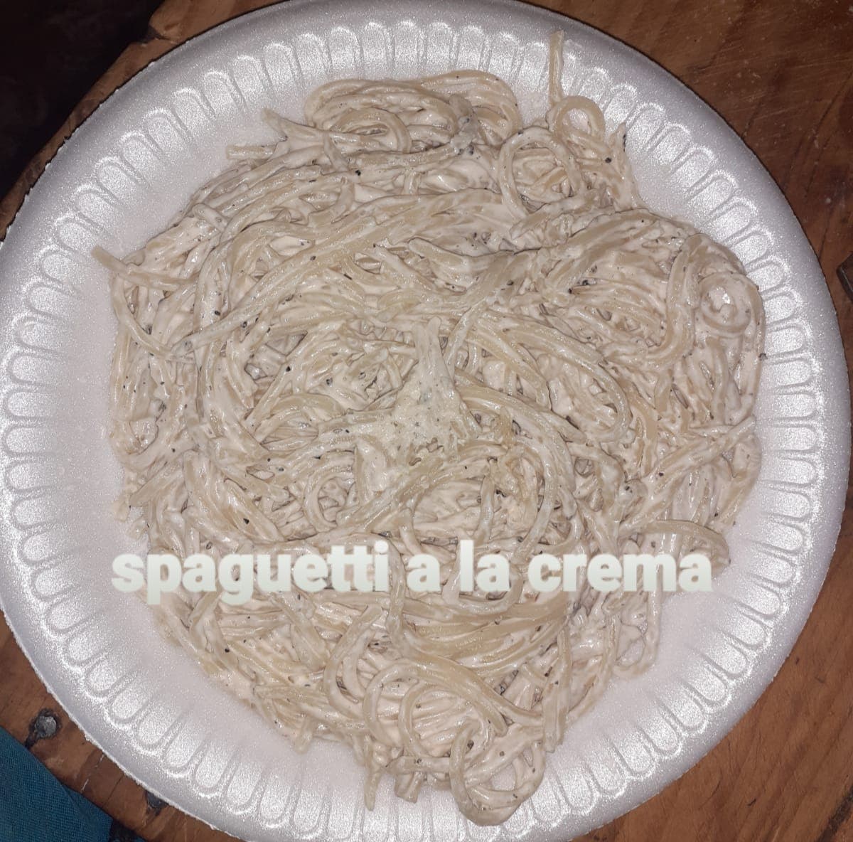 Spaguetti  A la crema