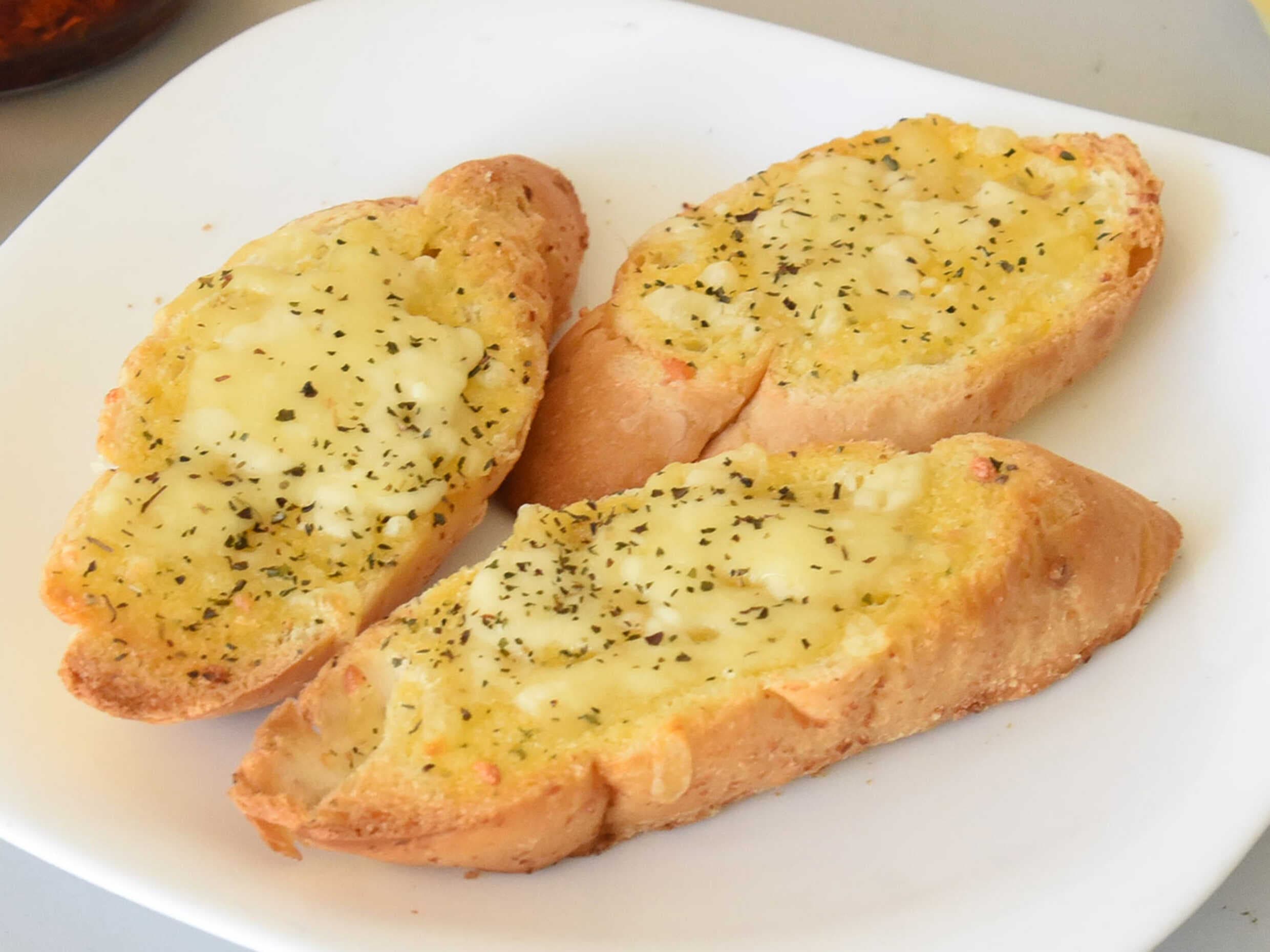 Pan de Ajo