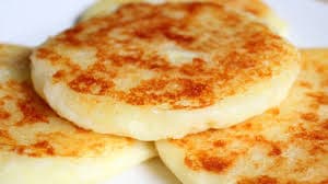 Arepas de Yuca con Hogao