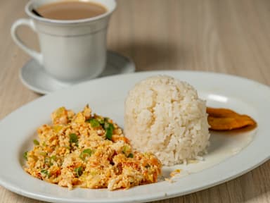 Huevos Pericos