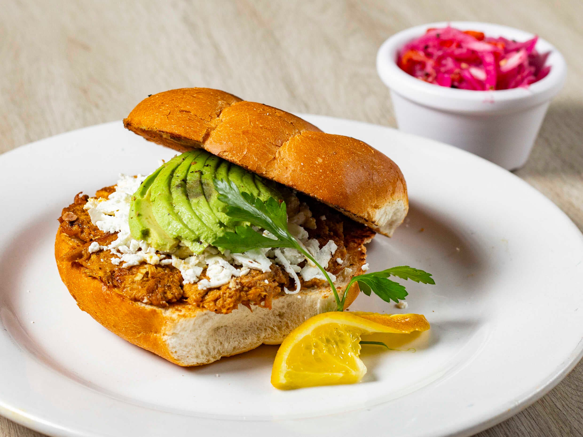 Torta de Cochinita Pibil