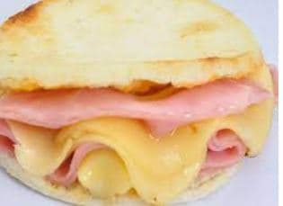 Arepa Jamón y Queso