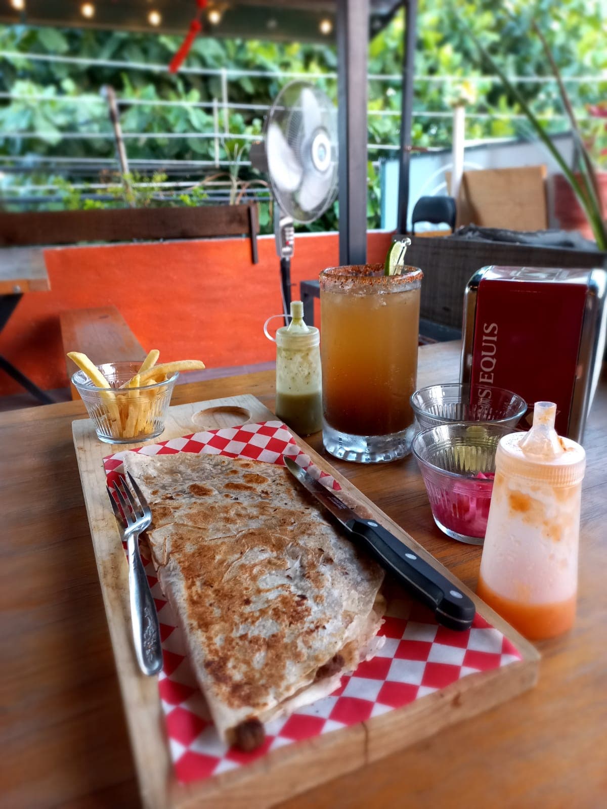 Quesadilla Suiza