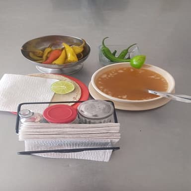 Medio Litro de Consomé